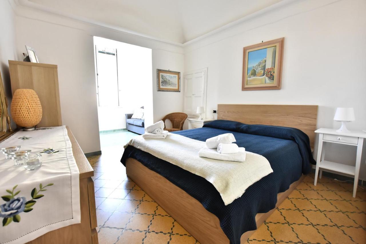 Chiostro 2.0 Apartment Amalfi Luaran gambar